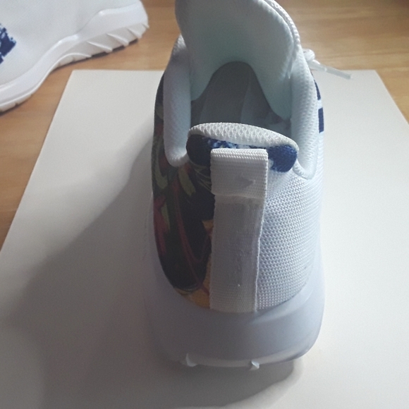 Beautiful uniquely designed womens European 43 customized sneakers - Picture 12 of 12